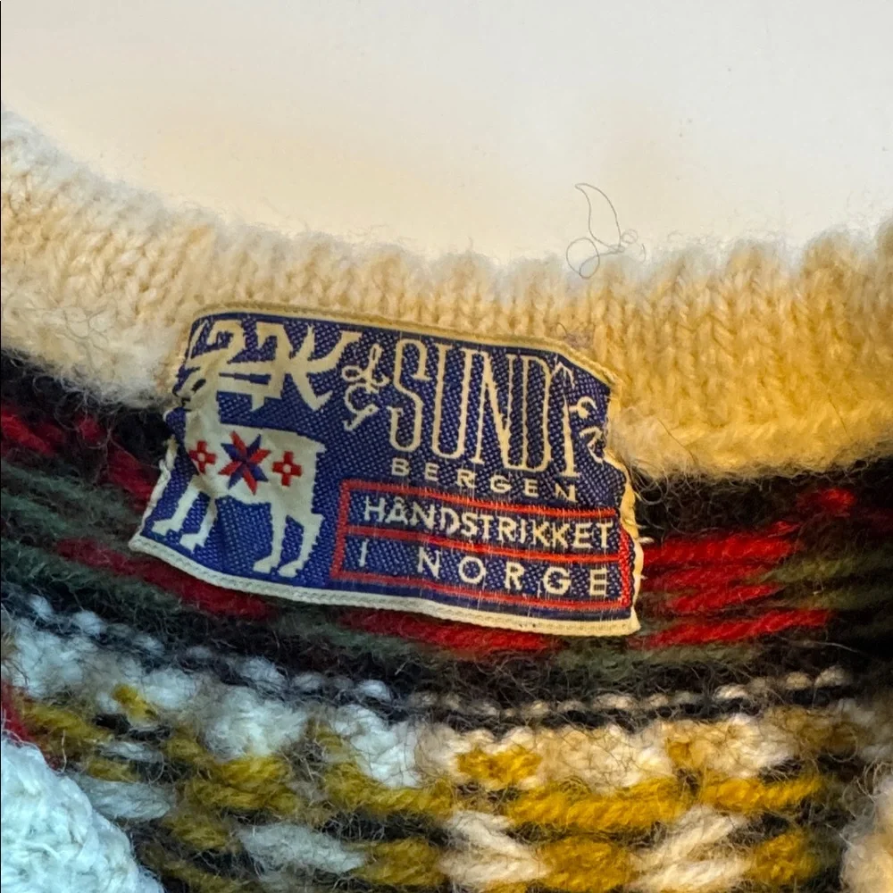 Sundt Bergen Icelandic Sweater - Picture 4 of 5